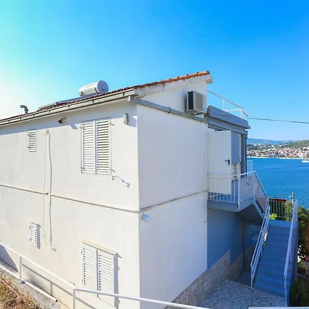 Villa Uno Trogir Exterior photo