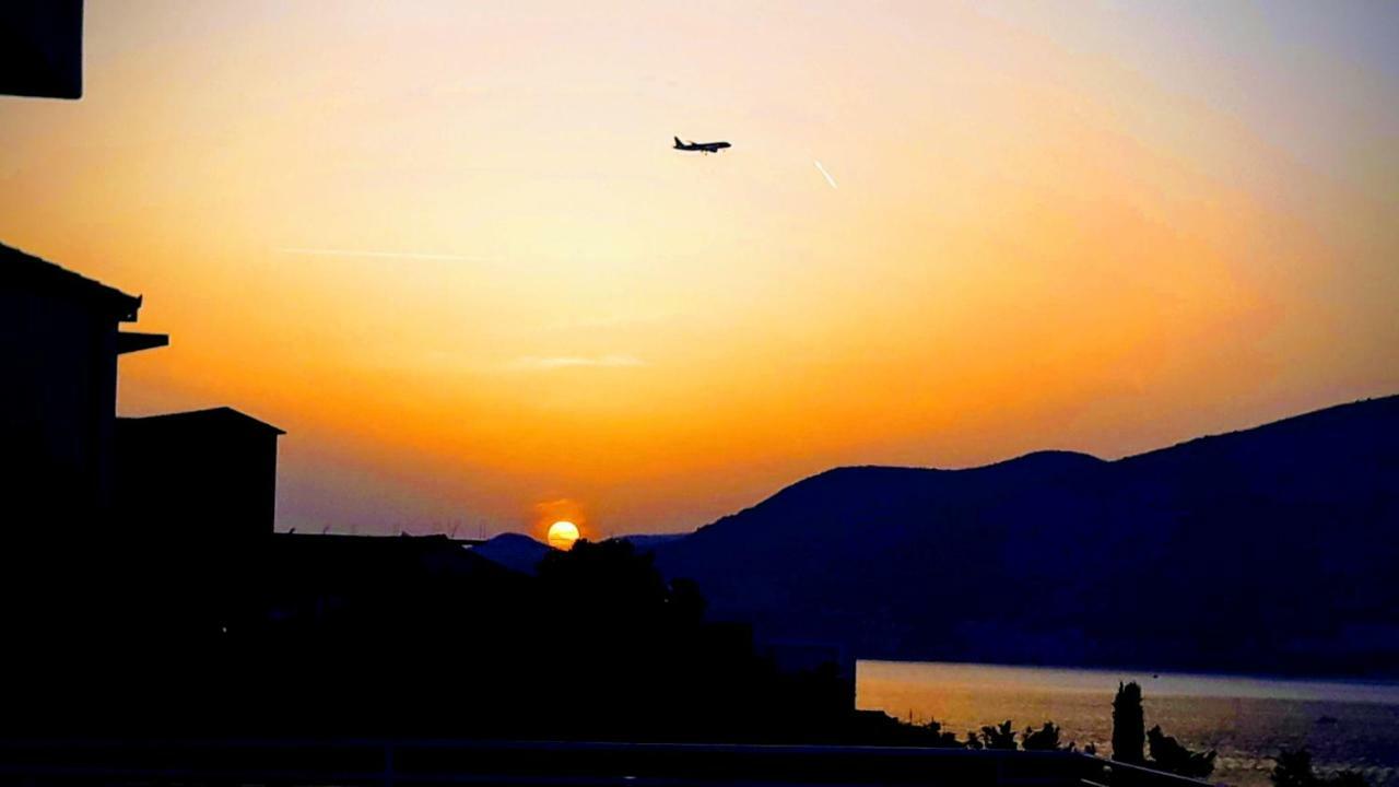 Uno * Trogir